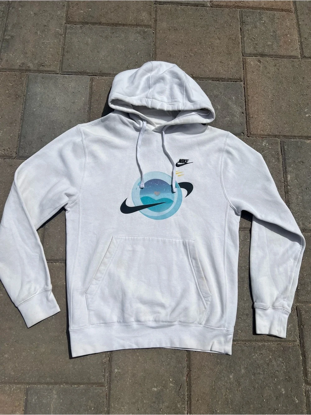 Rare Nike Men’s Planet Graphic Hoodie White Small 